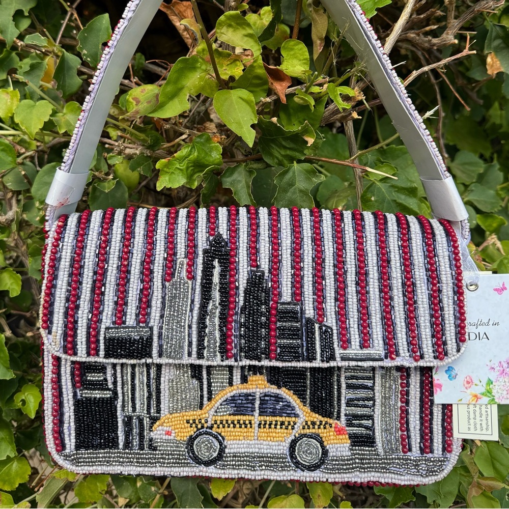 NWT New York City Yellow Taxi Cab Skyline Beaded Bag Made in India Handcrafted